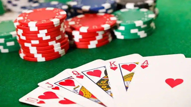 How to build your own Poker Room? 
