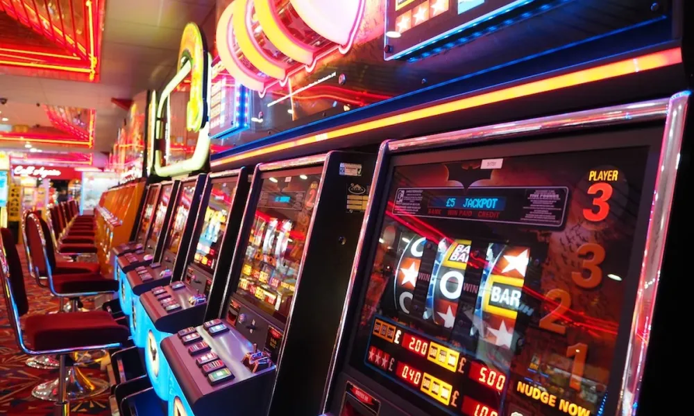 Oink Oink Pinatas Slot: Fun PH Gaming Oink Oink Pinatas Slot: Fun PH Gaming